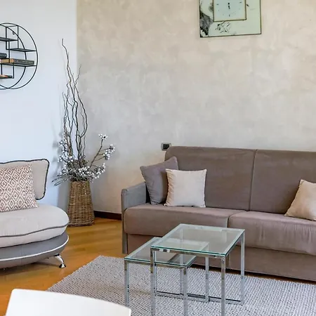 La Suites - By Myhomeincomo Appartement *