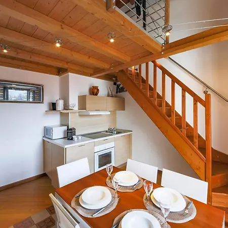La Suites - By Myhomeincomo Apartment