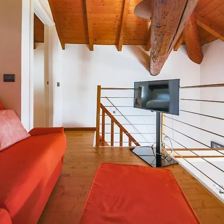 La Suites - By Myhomeincomo Apartment Como