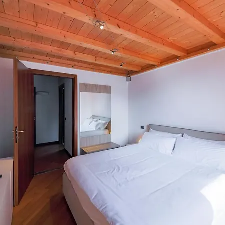 La Suites - By Myhomeincomo