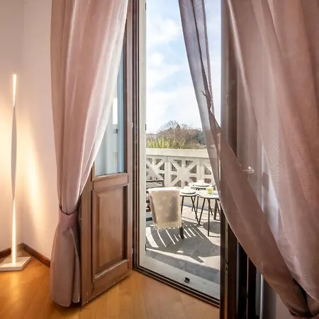 La Suites - By Myhomeincomo Appartement