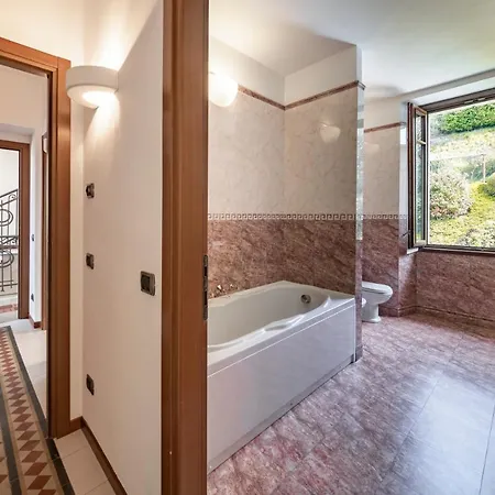 Appartement La Suites - By Myhomeincomo Como
